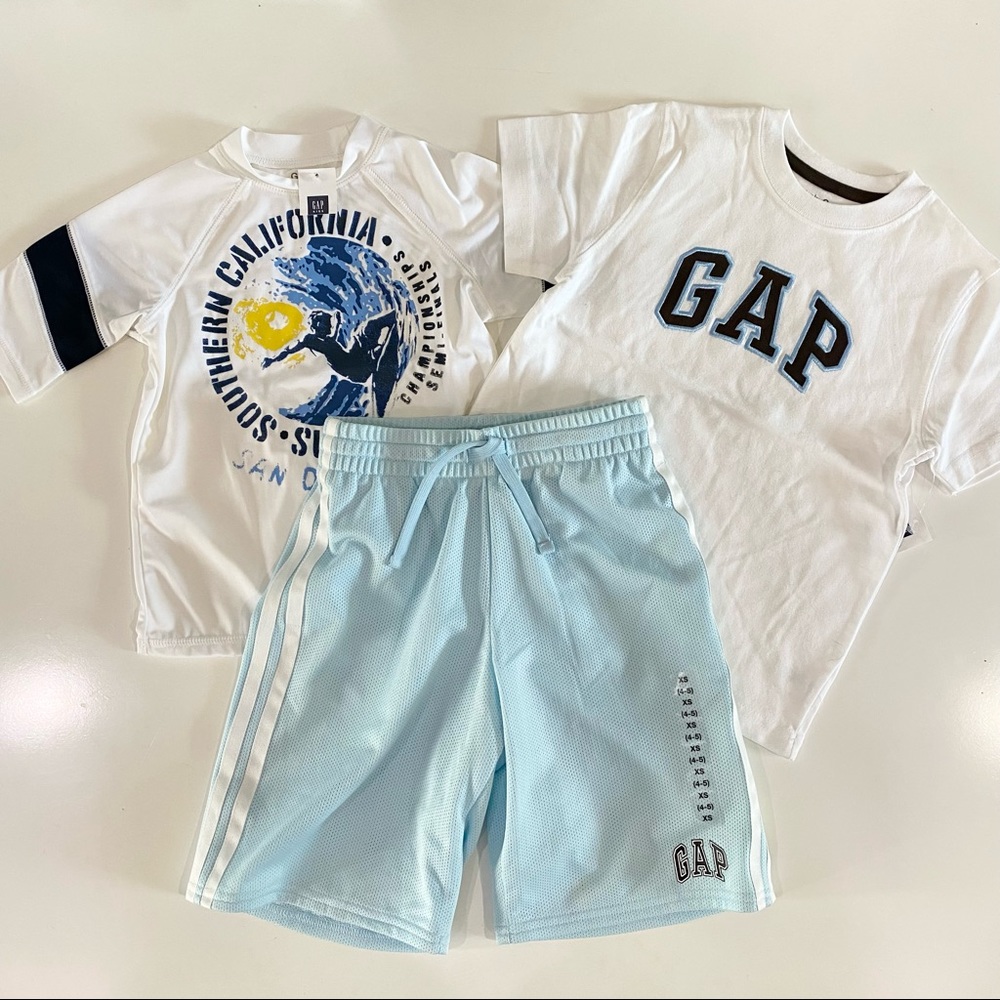 NWT Gap Boys Sz 4-5 XS Logo Shirt Rash Guard Shorts Bundle Outfit Set 3pc New